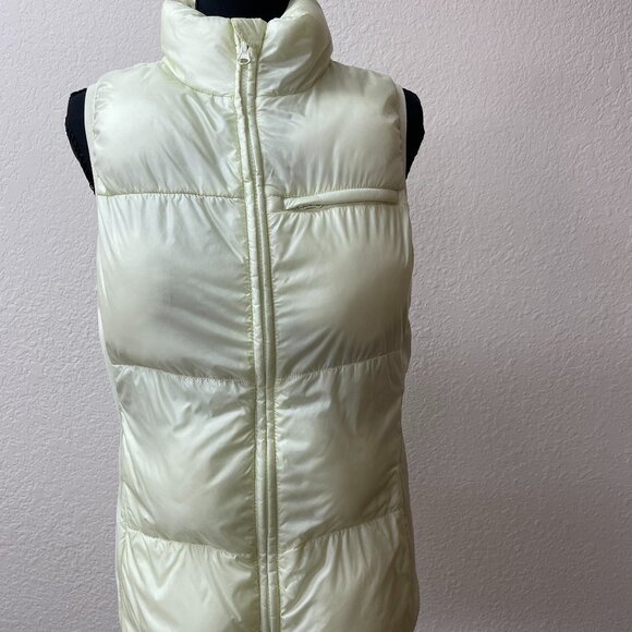 Fabletics Elliot Puffer Vest Size: L - Picture 1 of 10